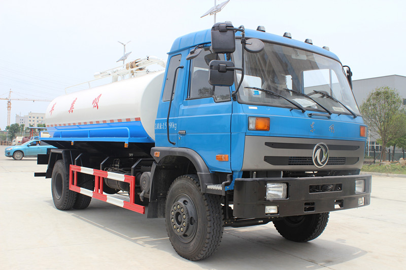 東風(fēng)153型10方吸糞車