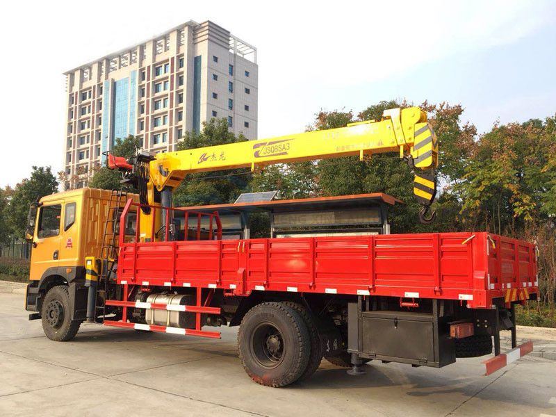 東風(fēng)T5 土豪金8噸杰龍隨車吊