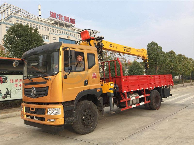 東風(fēng)T5 土豪金8噸杰龍隨車吊