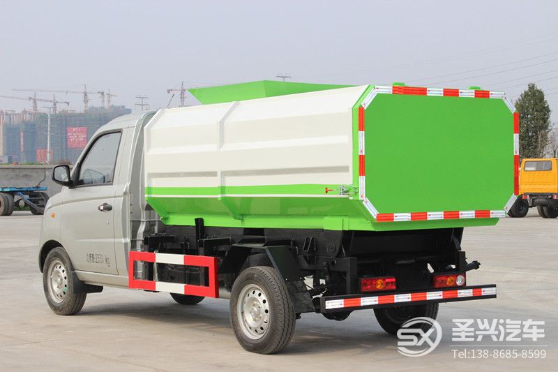 福田伽途3方側(cè)裝掛桶自卸式垃圾車(藍牌)