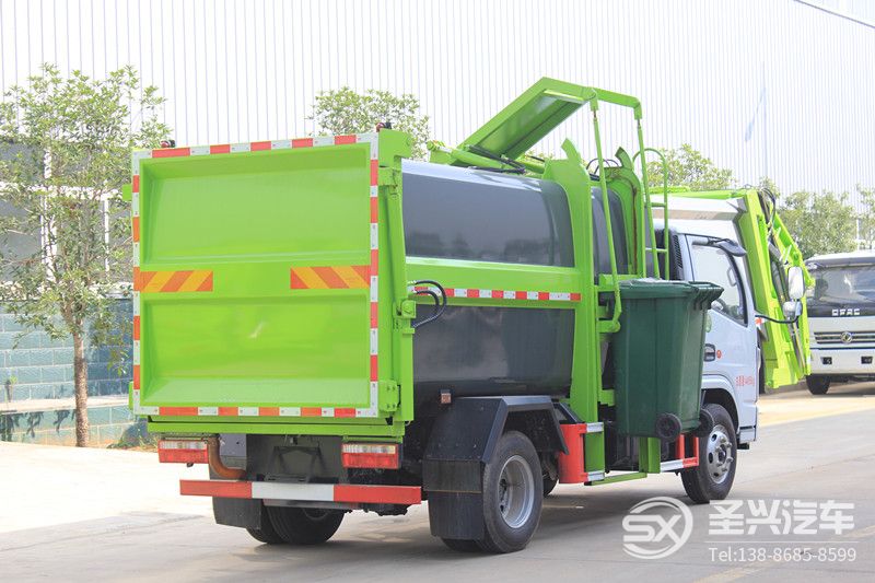 國(guó)六-東風(fēng)多利卡側(cè)裝壓縮式垃圾轉(zhuǎn)運(yùn)車