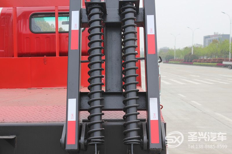 大運(yùn)底平板挖機(jī)運(yùn)輸車