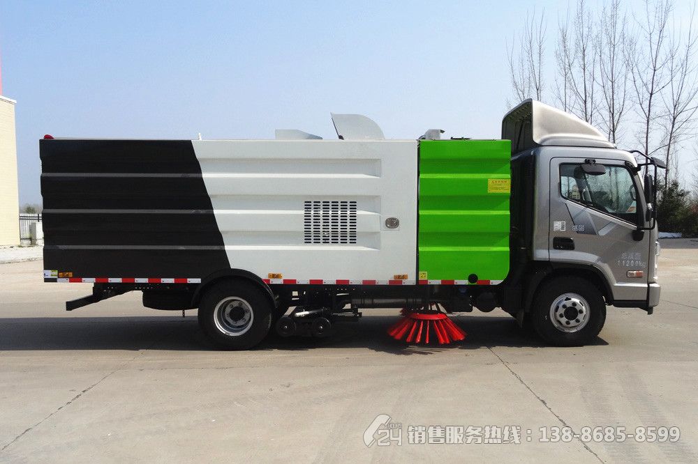 現(xiàn)代盛圖5+4方洗掃車