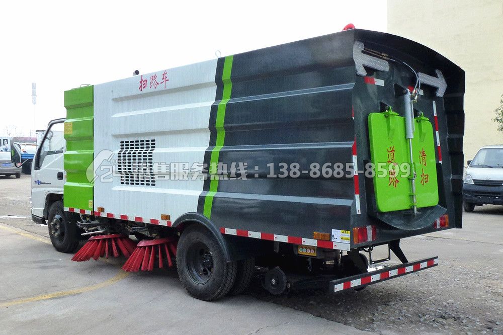 江鈴順達(dá)5噸掃路車(chē)