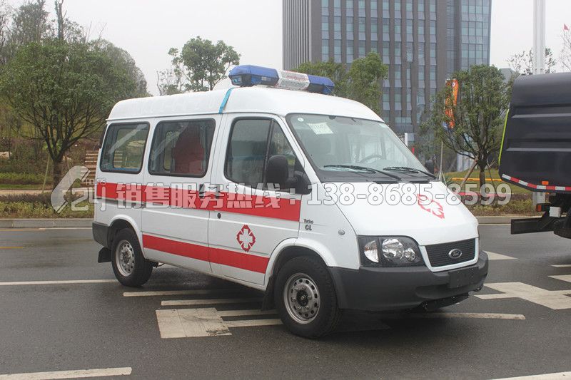 全順新世代V348短軸中頂監(jiān)護(hù)型救護(hù)車(chē)