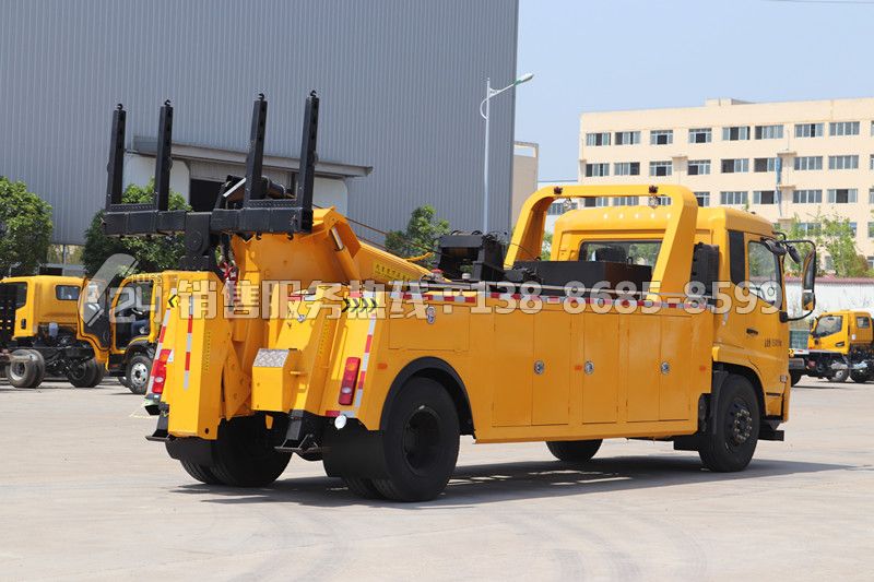 東風(fēng)天錦單橋重型救援車