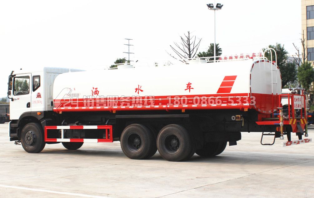 東風(fēng)T5后雙橋灑水車20立方