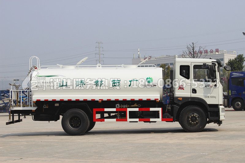東風(fēng)T5系灑水車(chē)12立方