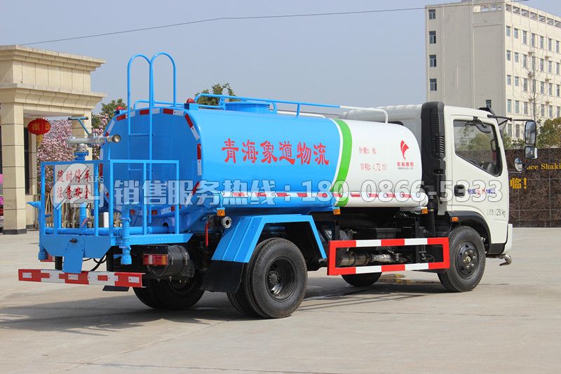 時(shí)風(fēng)風(fēng)馳1800灑水車5方