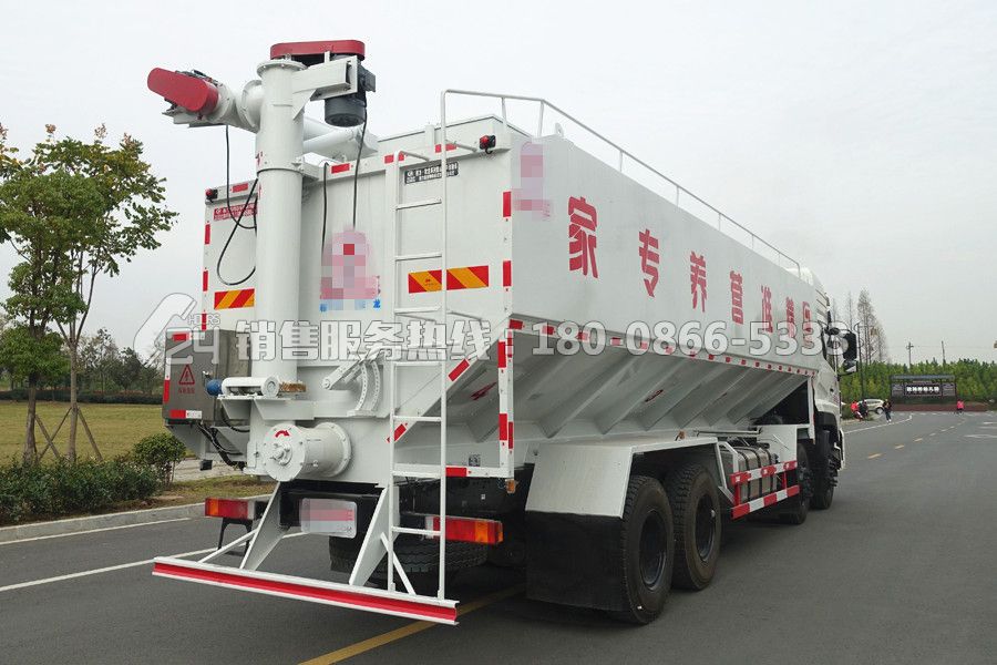 東風(fēng)天龍前四后八40方飼料運(yùn)輸車