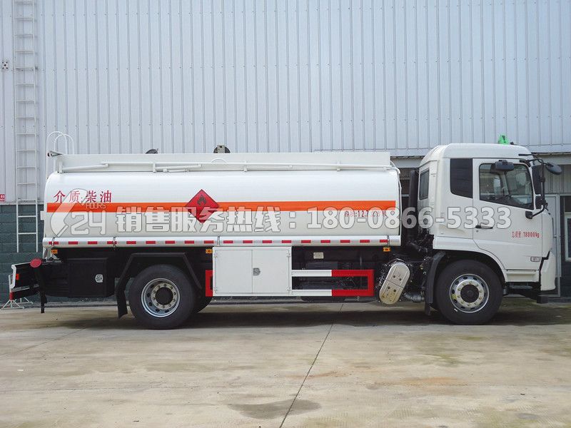 國(guó)六-東風(fēng)天錦VR運(yùn)油車(chē)