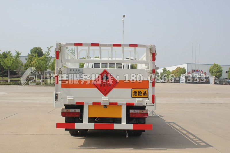 國六-東風(fēng)途逸3米氣瓶運輸車