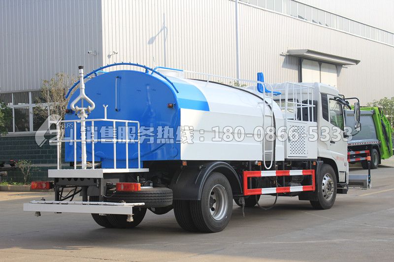 東風(fēng)天錦路面高壓清洗車
