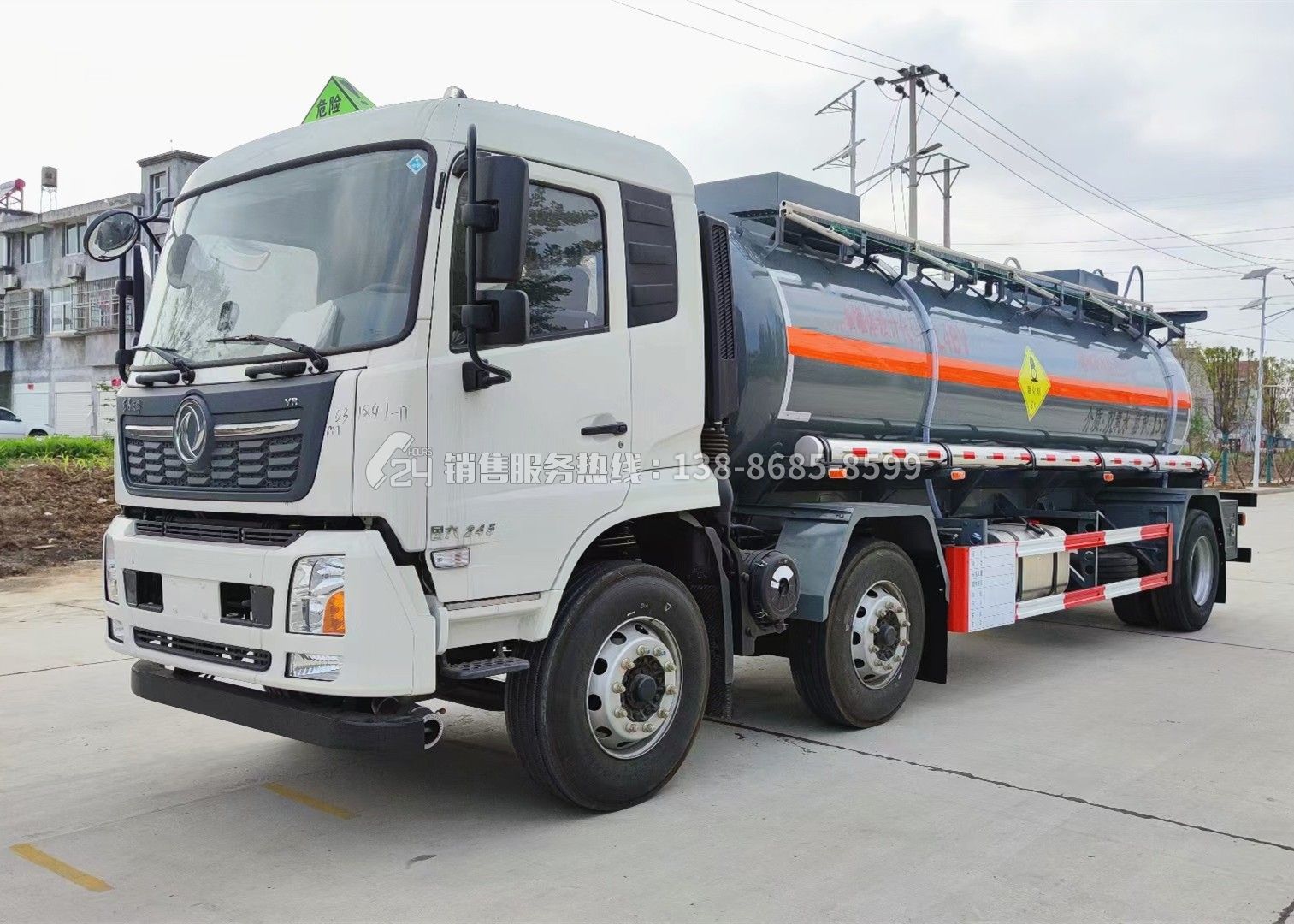 東風(fēng)天錦15方氧化性物品罐式運輸車