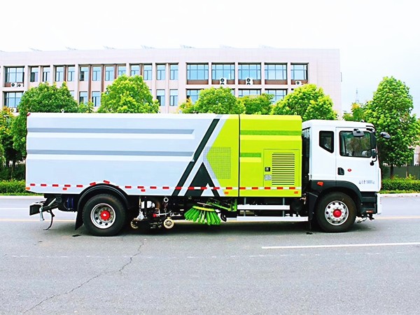 東風(fēng)多利卡D9洗掃車(chē)8+6方