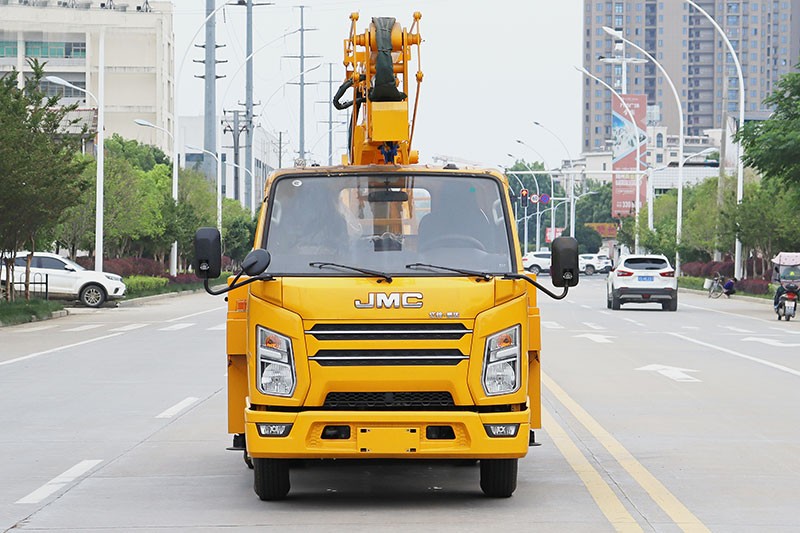 江鈴順達13.5米高空作業(yè)車